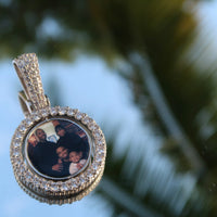 Double sided custom picture pendant