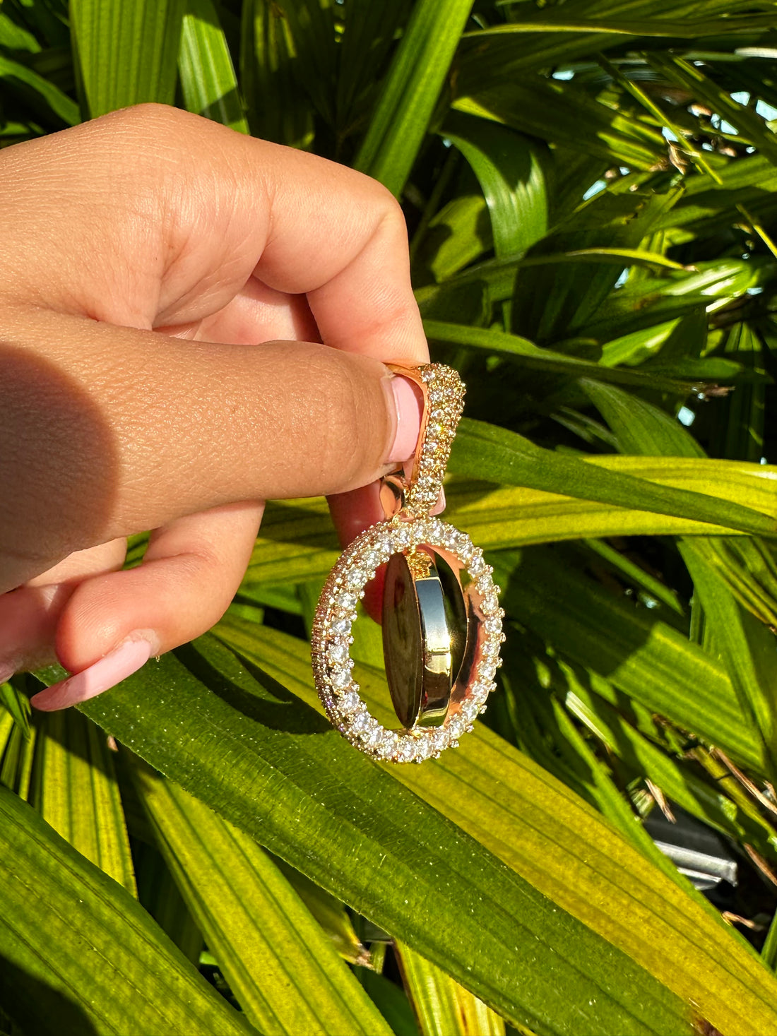 Double sided custom picture pendant