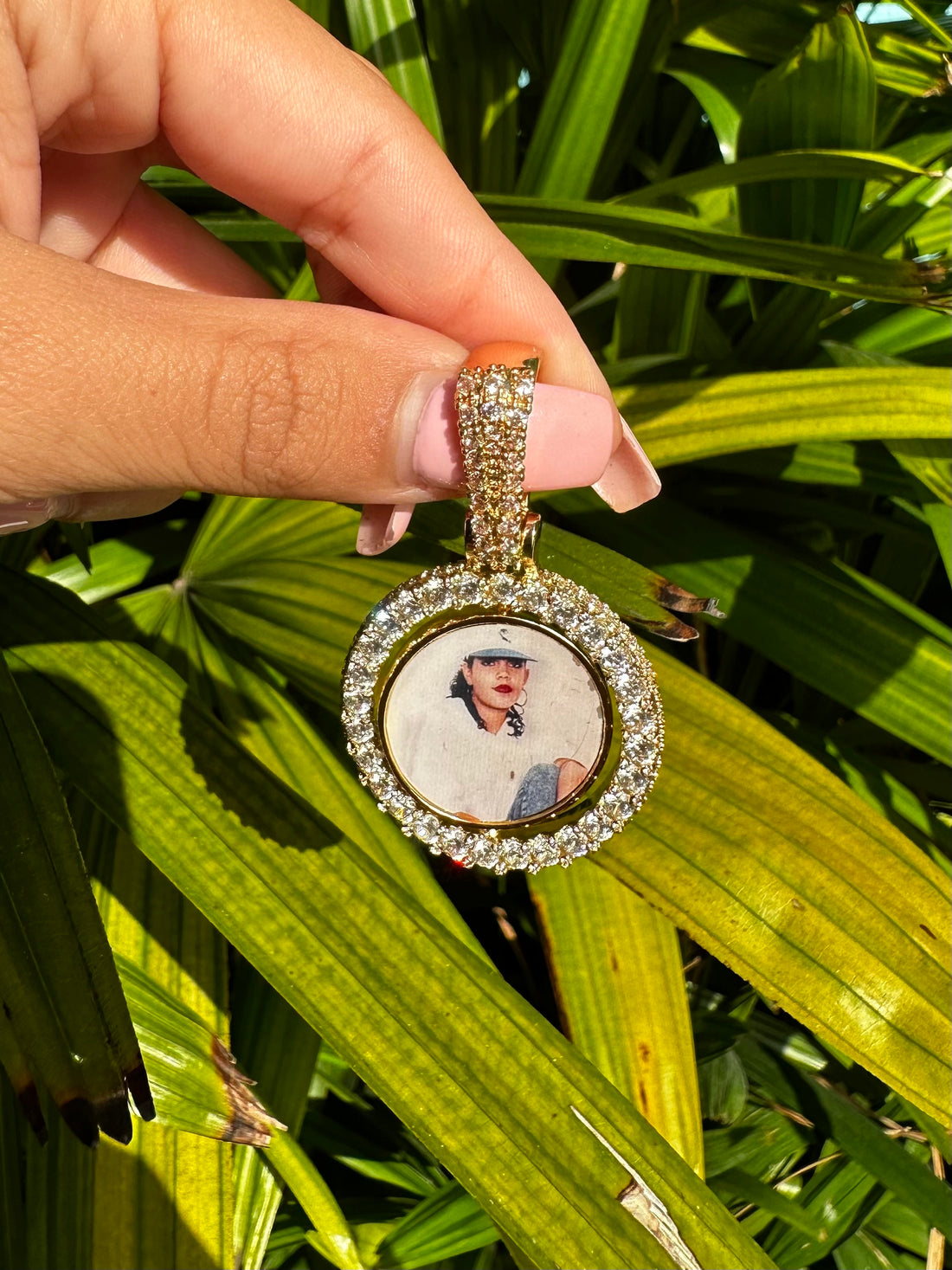 Double sided custom picture pendant